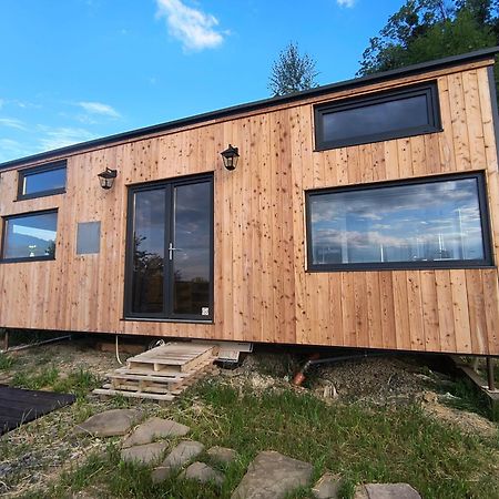 Tiny House Chvalcov Villa Exterior photo