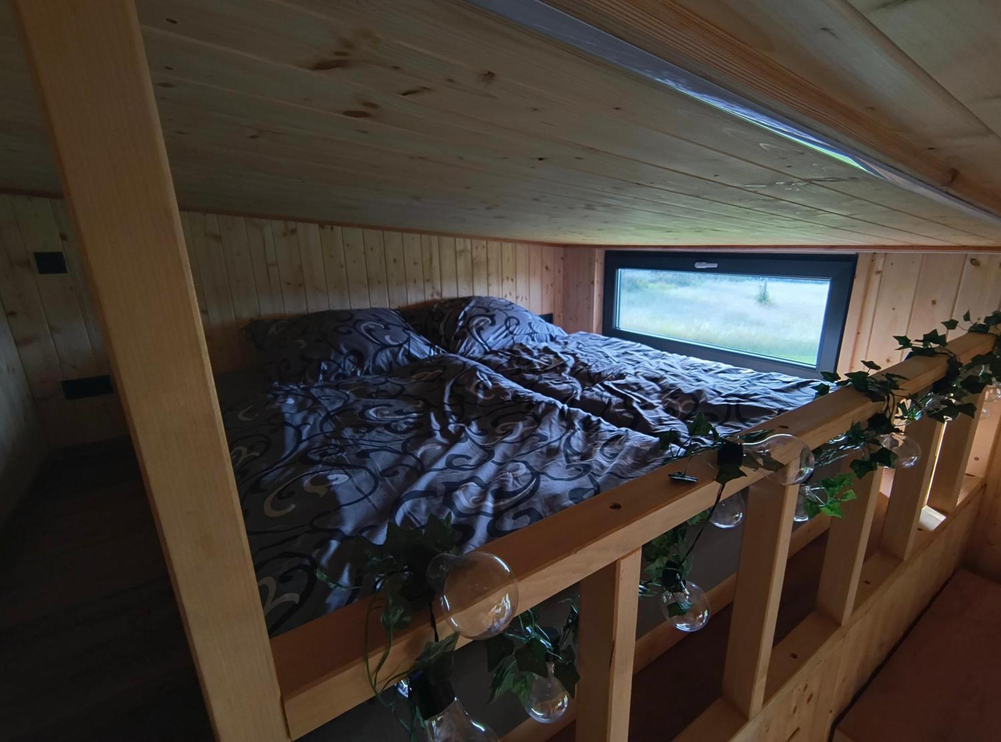 Tiny House Chvalcov Villa Exterior photo